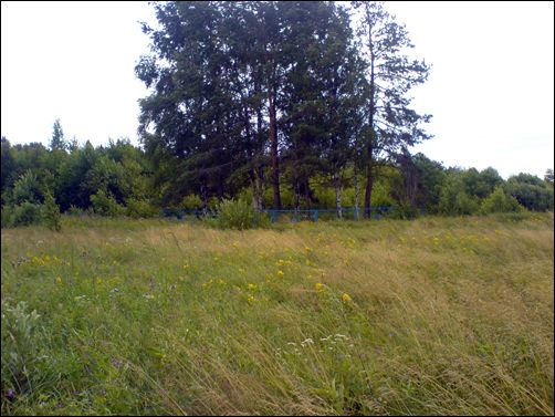 В 100 метрах Юго-Восточнее Лукино
